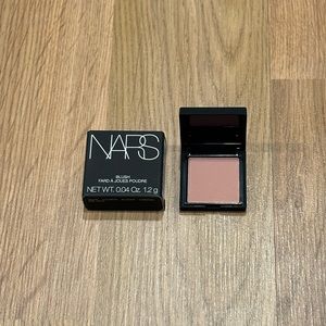 5 for $25 item 🌺 Mini Nars Blush in Behave